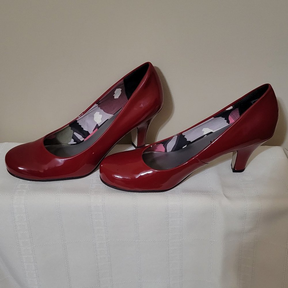 Red Pumps - Madden Girl